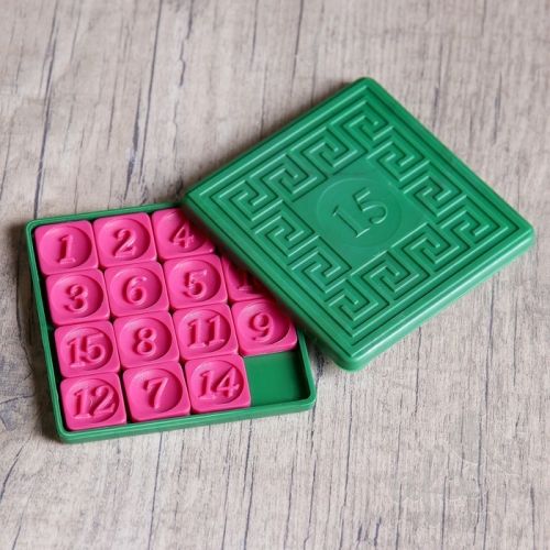Скачать звуки игры `Пятнашки`