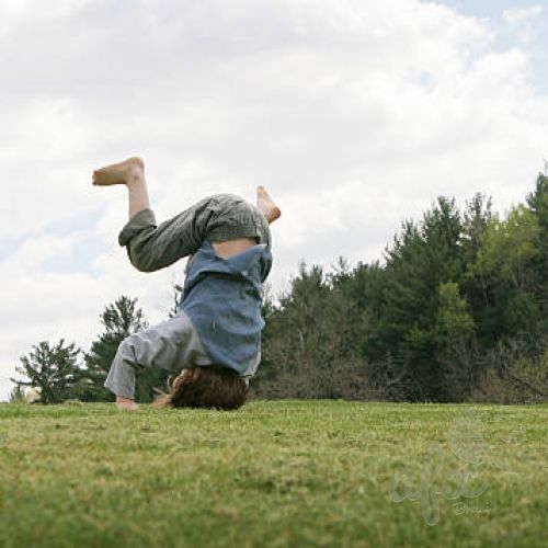 Скачать звуки кувырка человека