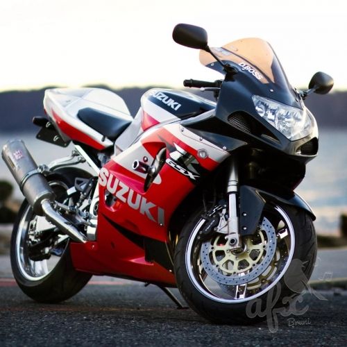 Скачать звуки мотоцикла Suzuki